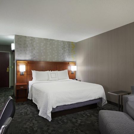 Courtyard Chicago St. Charles Hotel Saint Charles Luaran gambar